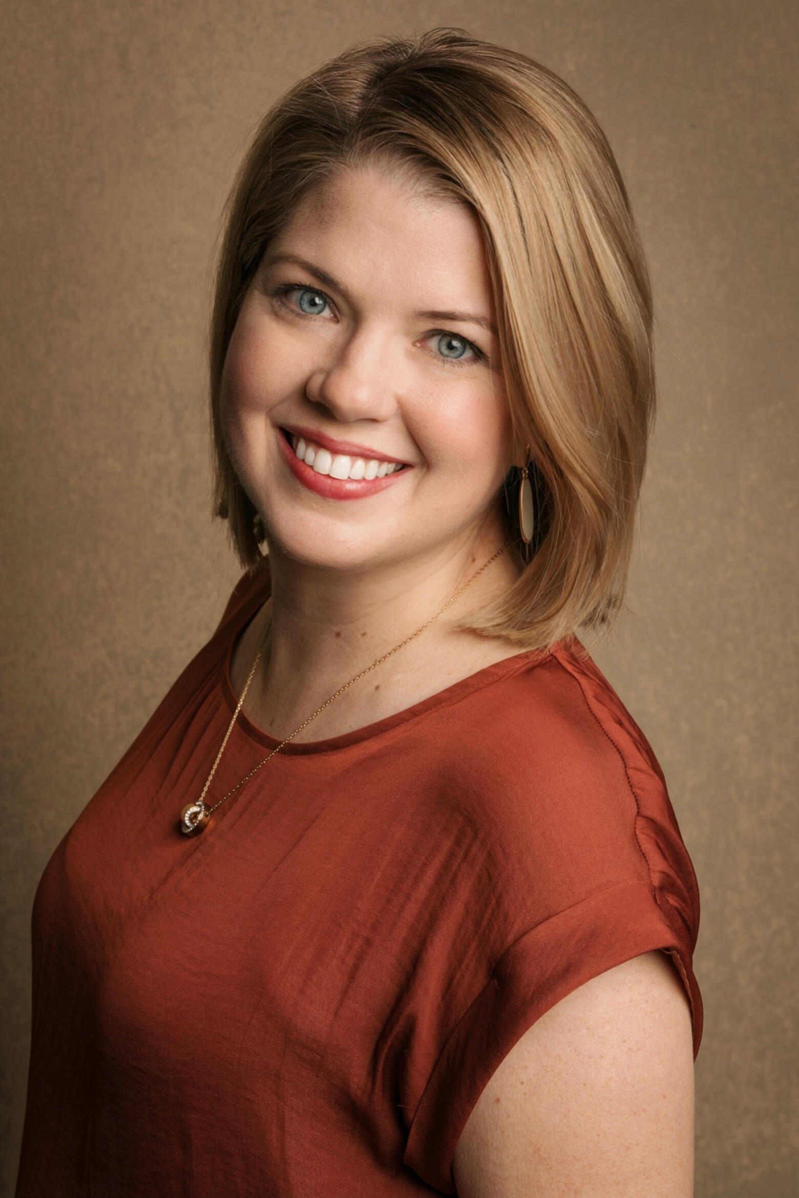 Portrait of Hannah Baisley